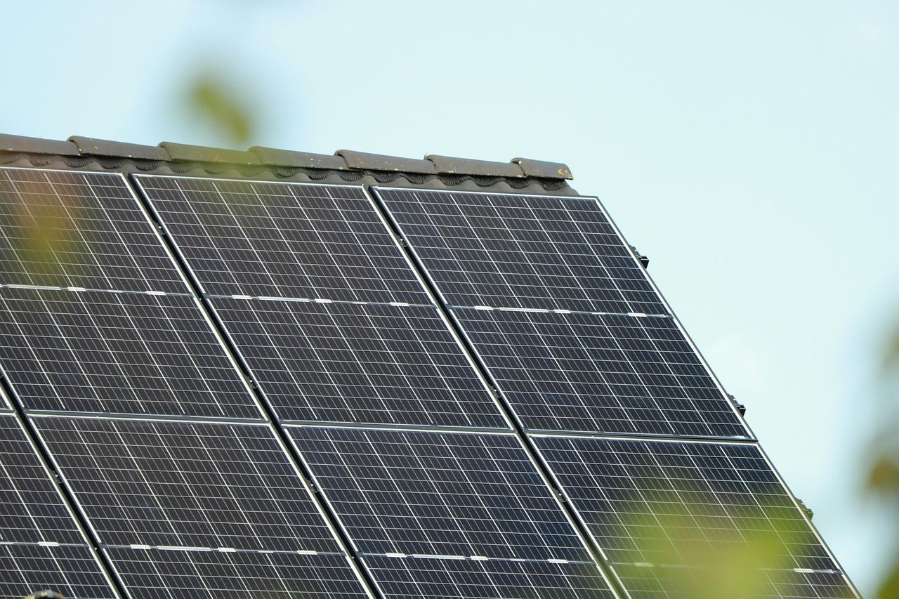 découvrez les avantages de l'énergie solaire, une source d'énergie renouvelable et écologique qui permet de réduire vos factures et votre impact environnemental.