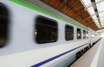 Transport et son impact sur l’environnement : enjeux et solutions