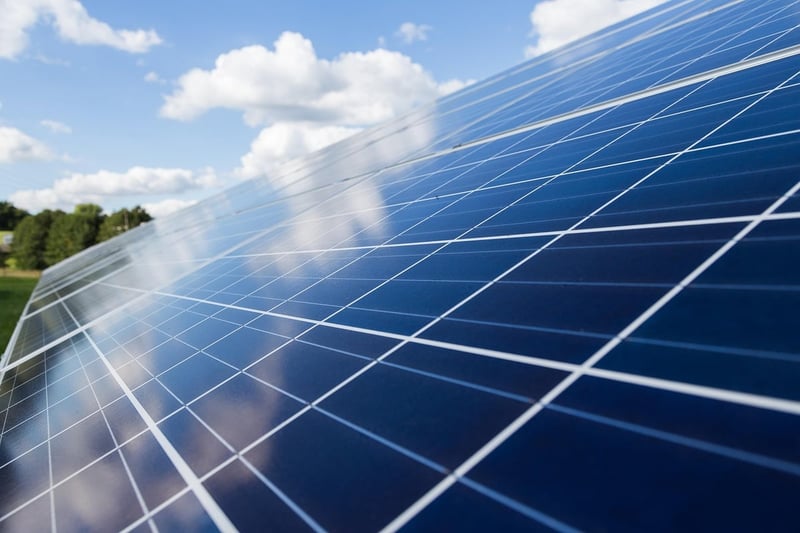 Évolution de la programmation pluriannuelle de l’énergie : le Gouvernement propose de revoir les objectifs de production d’électricité solaire photovoltaïque