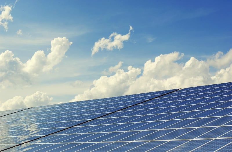 L’Installation Photovoltaïque sur les Terres Naturelles : Une Prise de Conscience Éclairée