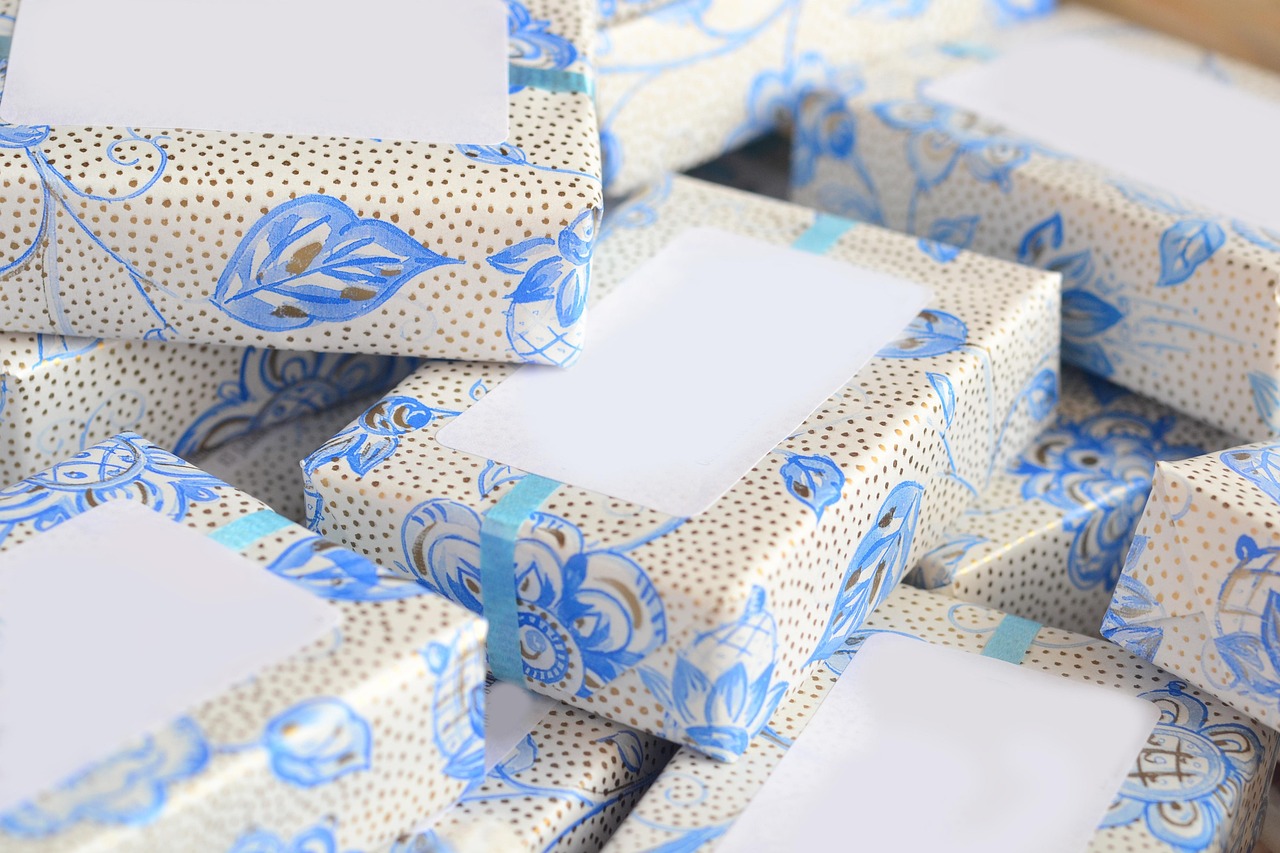découvrez des idées inspirantes et des conseils pratiques pour organiser des célébrations mémorables, qu'il s'agisse d'anniversaires, de mariages ou de fêtes en famille. transformez vos moments spéciaux en souvenirs inoubliables!
