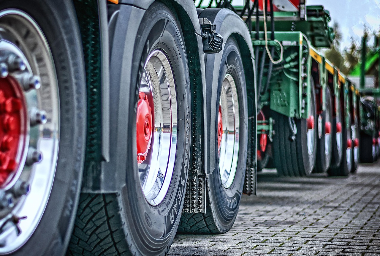 découvrez notre service de transport fiable et rapide, adapté à tous vos besoins. que ce soit pour un déménagement, le transport de marchandises ou des déplacements privés, nous garantissons un service de qualité avec des prix compétitifs. faites confiance à notre expertise pour un voyage en toute sérénité.