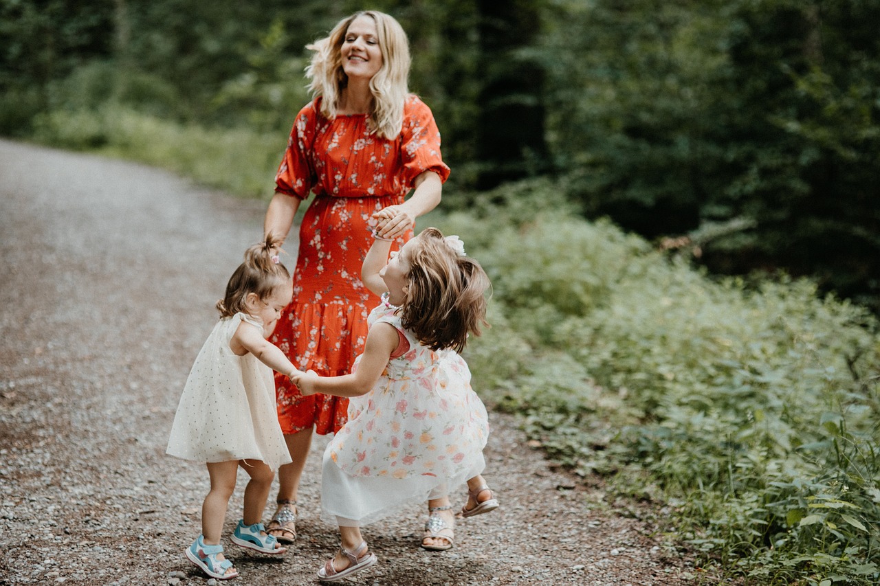 découvrez des informations, des conseils et des ressources dédiés à l’enfance : développement, éducation, santé, loisirs et bien-être pour accompagner et comprendre les enfants à chaque étape de leur croissance.