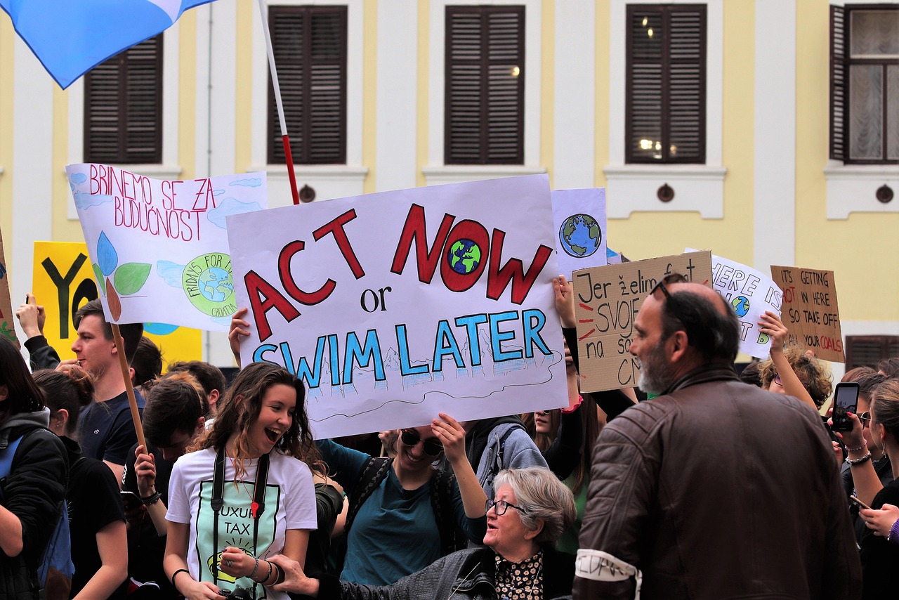 découvrez l'importance de l'action climatique : solutions, initiatives et conseils pour lutter contre le changement climatique et protéger notre planète dès aujourd'hui.