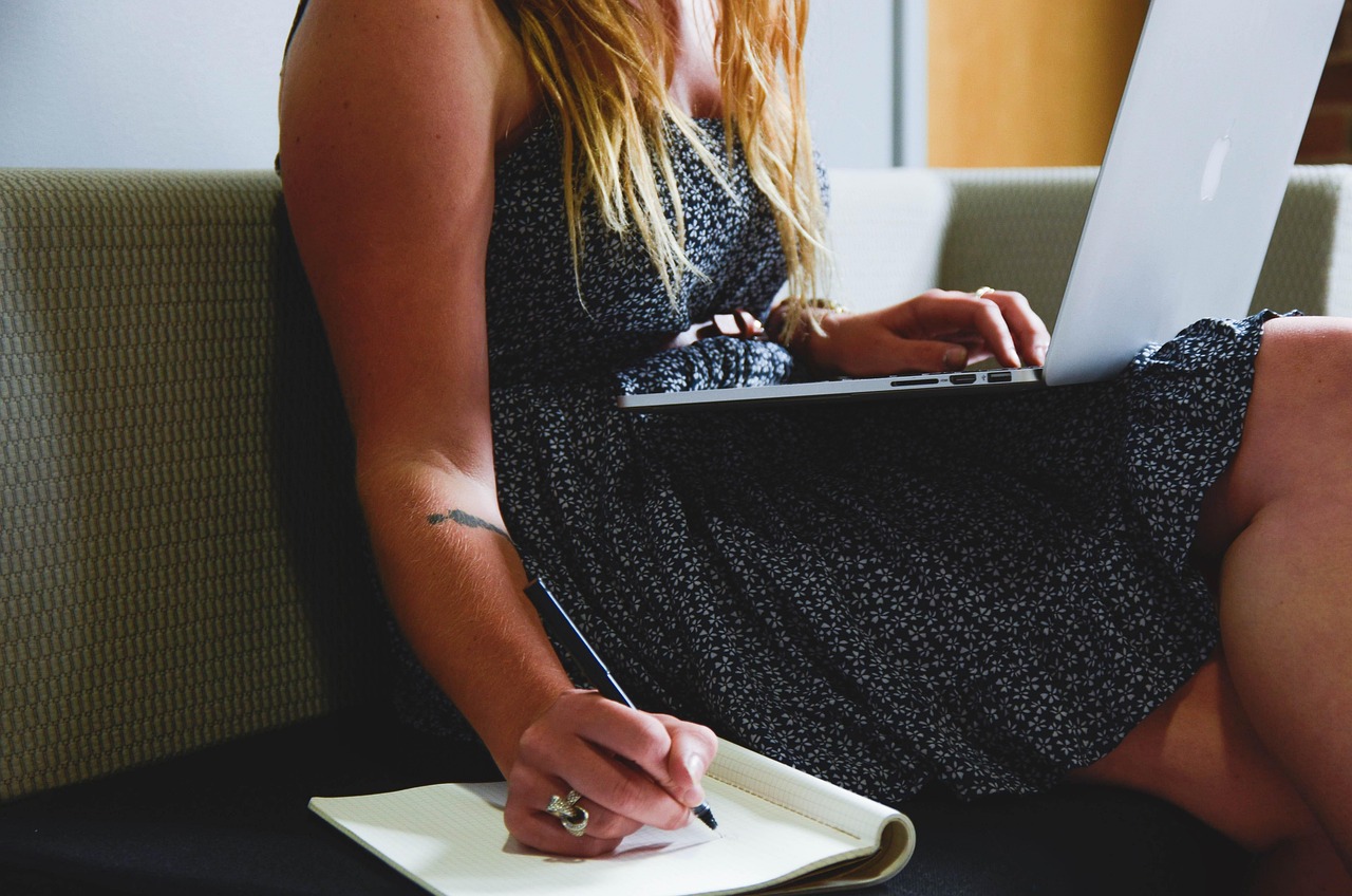 découvrez l'univers des éco-entrepreneurs : des profils inspirants, des conseils pratiques et des actualités pour développer une entreprise engagée dans la transition écologique et responsable.